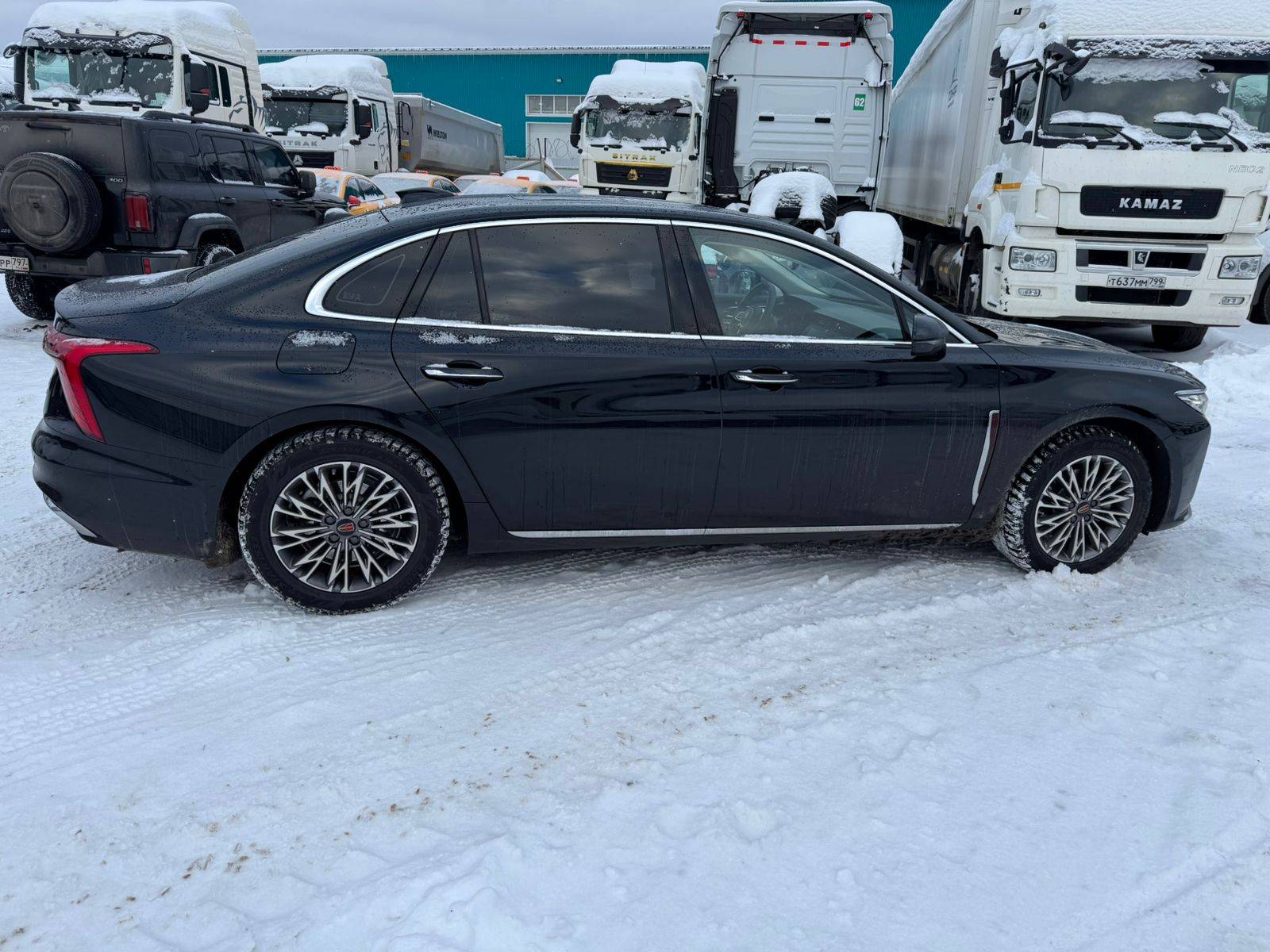 Hongqi H5,  18 781 км, 2024 года в лизинг