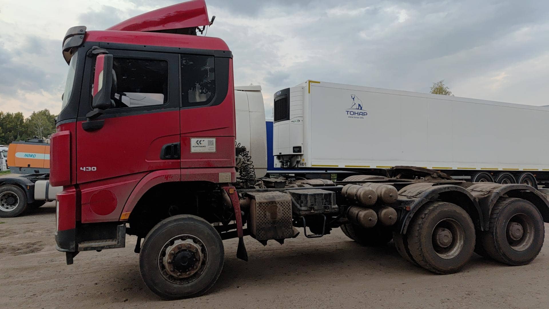 Shacman SX42586V385,  212 895 км, 2022 года в лизинг