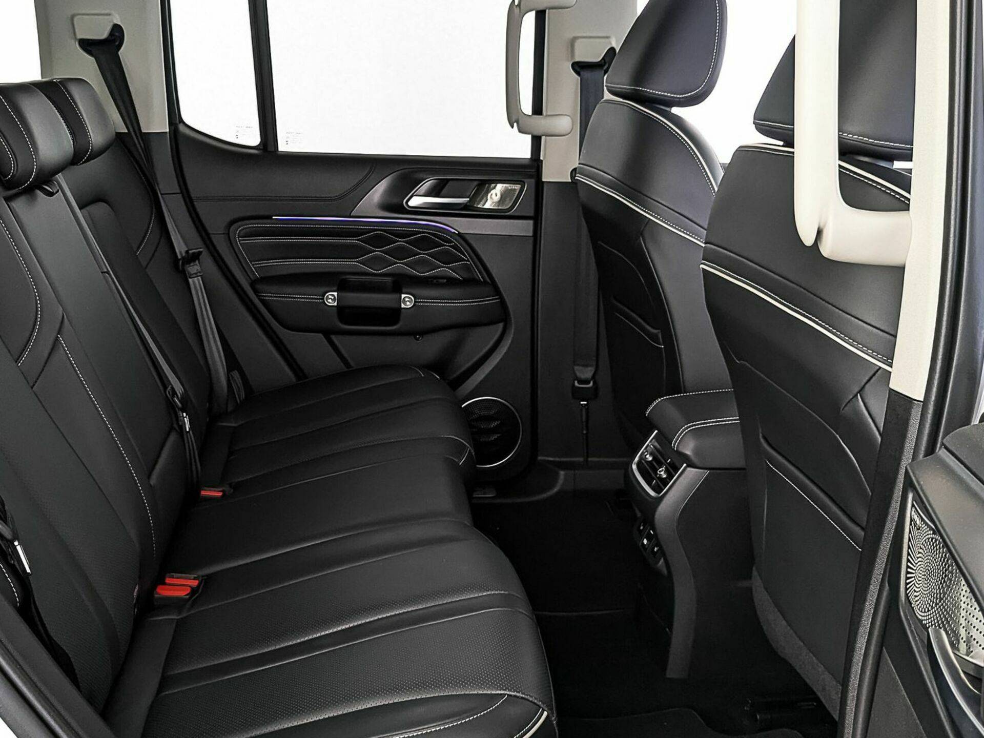 Tank 300 Premium 2.0 8AT 4WD