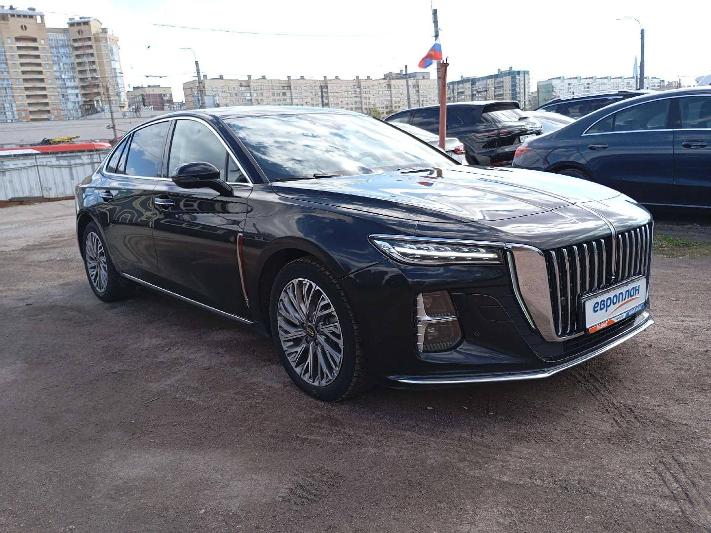 Hongqi H5,  145 054 км, 2024 года в лизинг