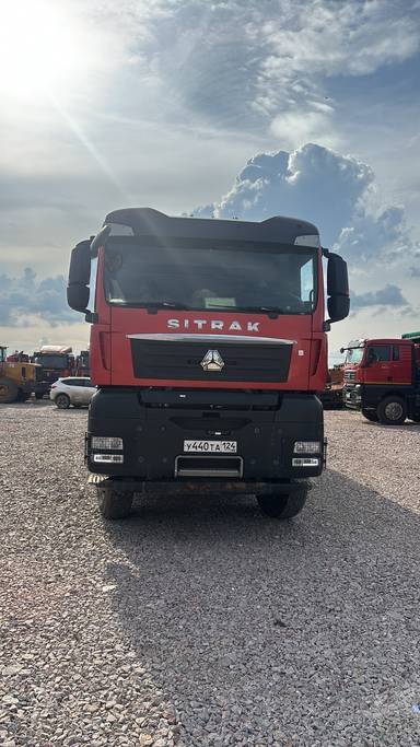 Sitrak ZZ3316V386ME