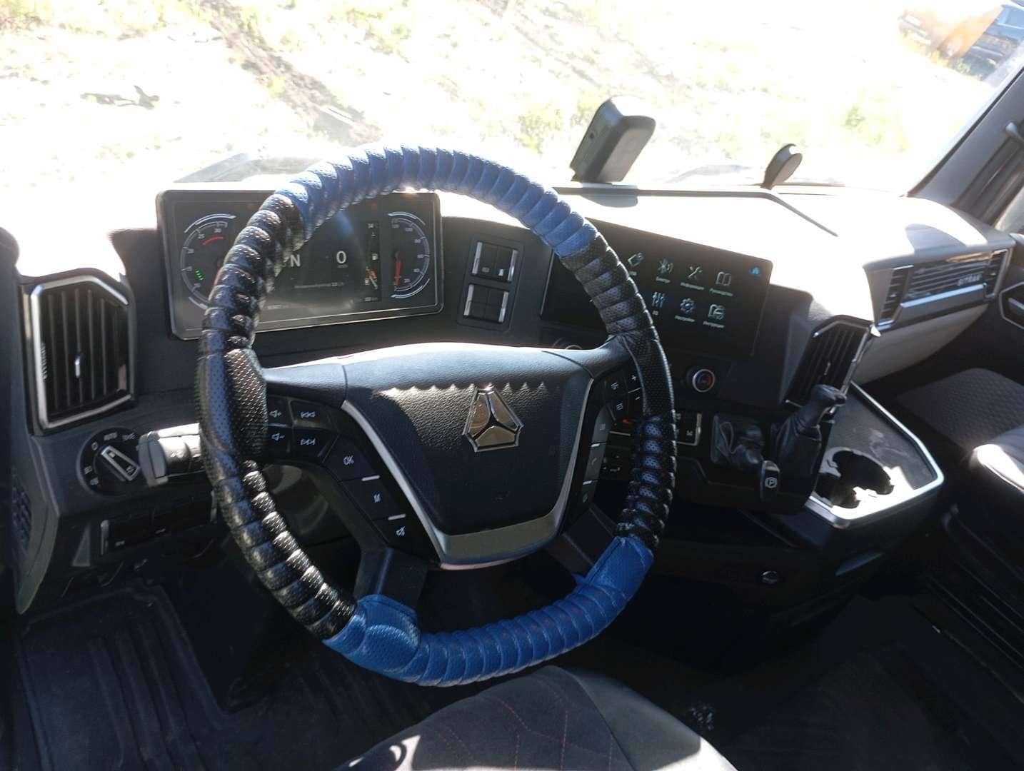 Sitrak С7Н MAX 6×4 ZZ4256V364HE,  163 477 км, 2023 года в лизинг