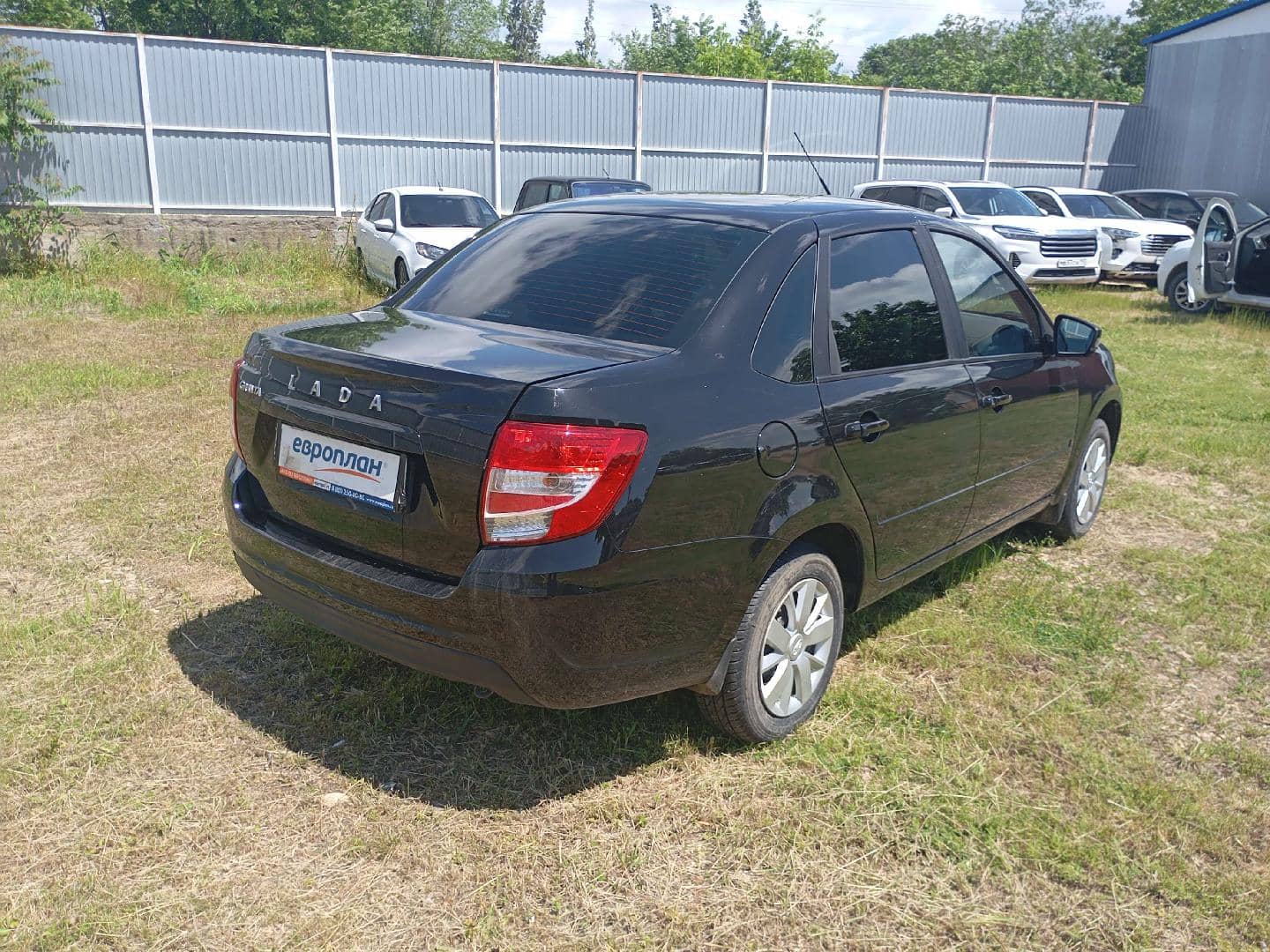 Lada Granta седан,  25 038 км, 2023 года в лизинг
