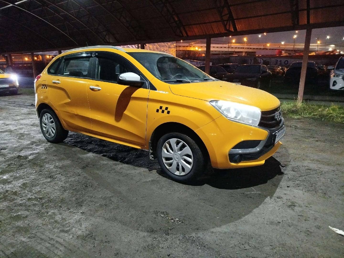 Lada XRAY хэтчбек,  98 861 км, 2022 года в лизинг