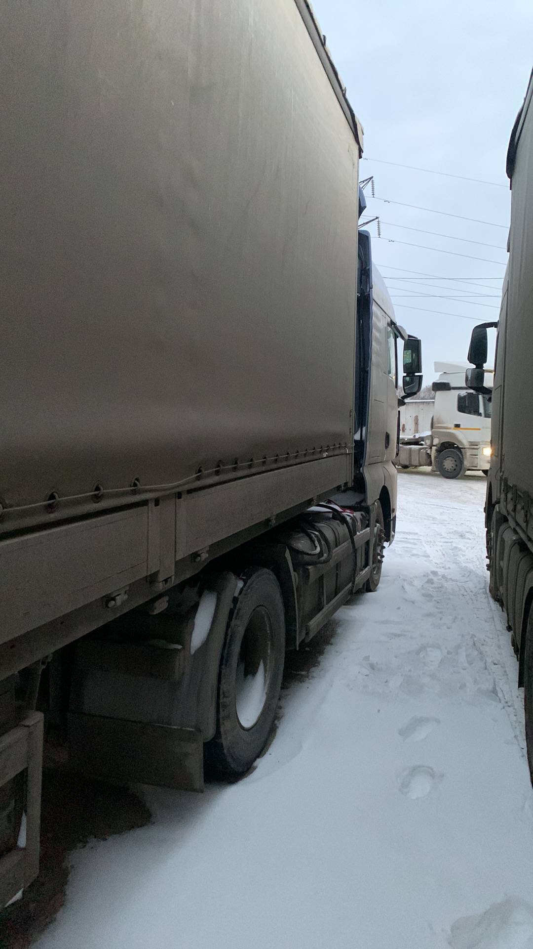 Sitrak C7H 4x2 ZZ4186V361HE,  504 032 км, 2023 года в лизинг