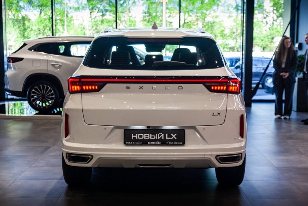 EXEED LX Premium 1.6T 7DCT AWD