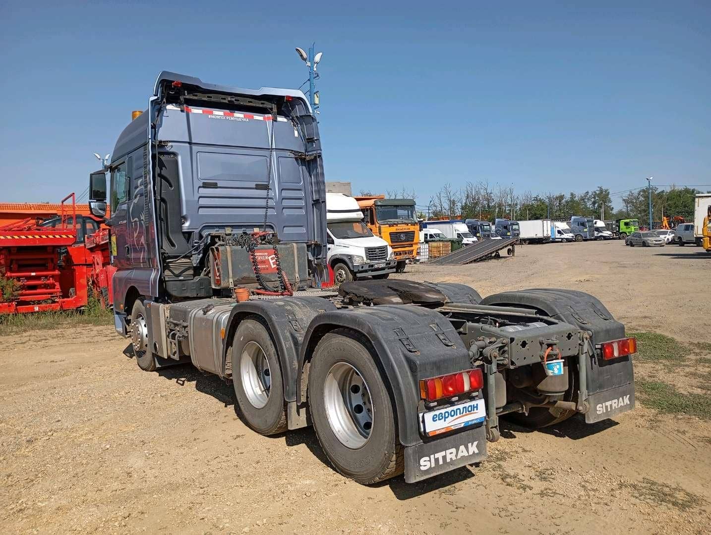 Sitrak С7Н MAX 6×4 ZZ4256V364HE,  150 000 км, 2023 года в лизинг