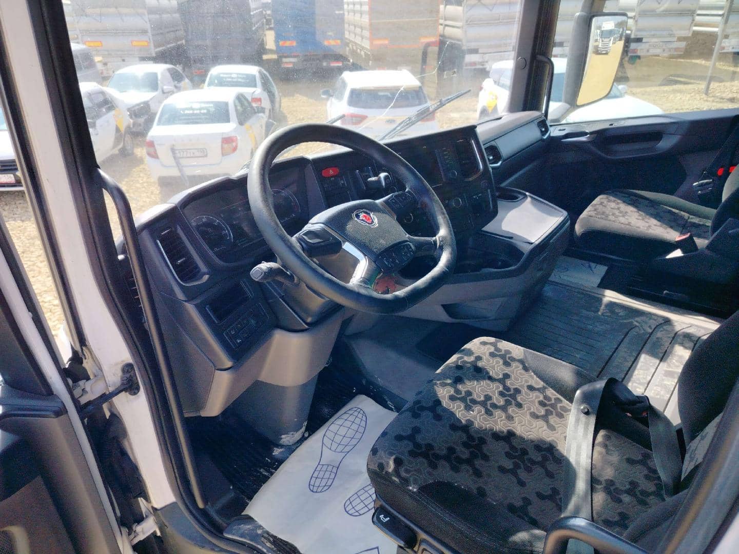 SCANIA R4X200 R410,  871 433 км, 2021 года в лизинг