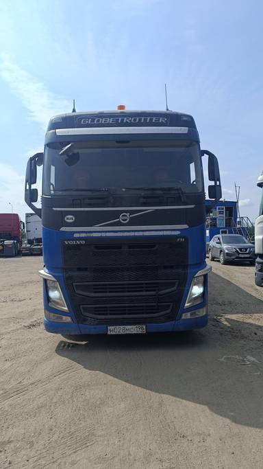 Volvo FH 460 4x2 (FH Globetrotter)