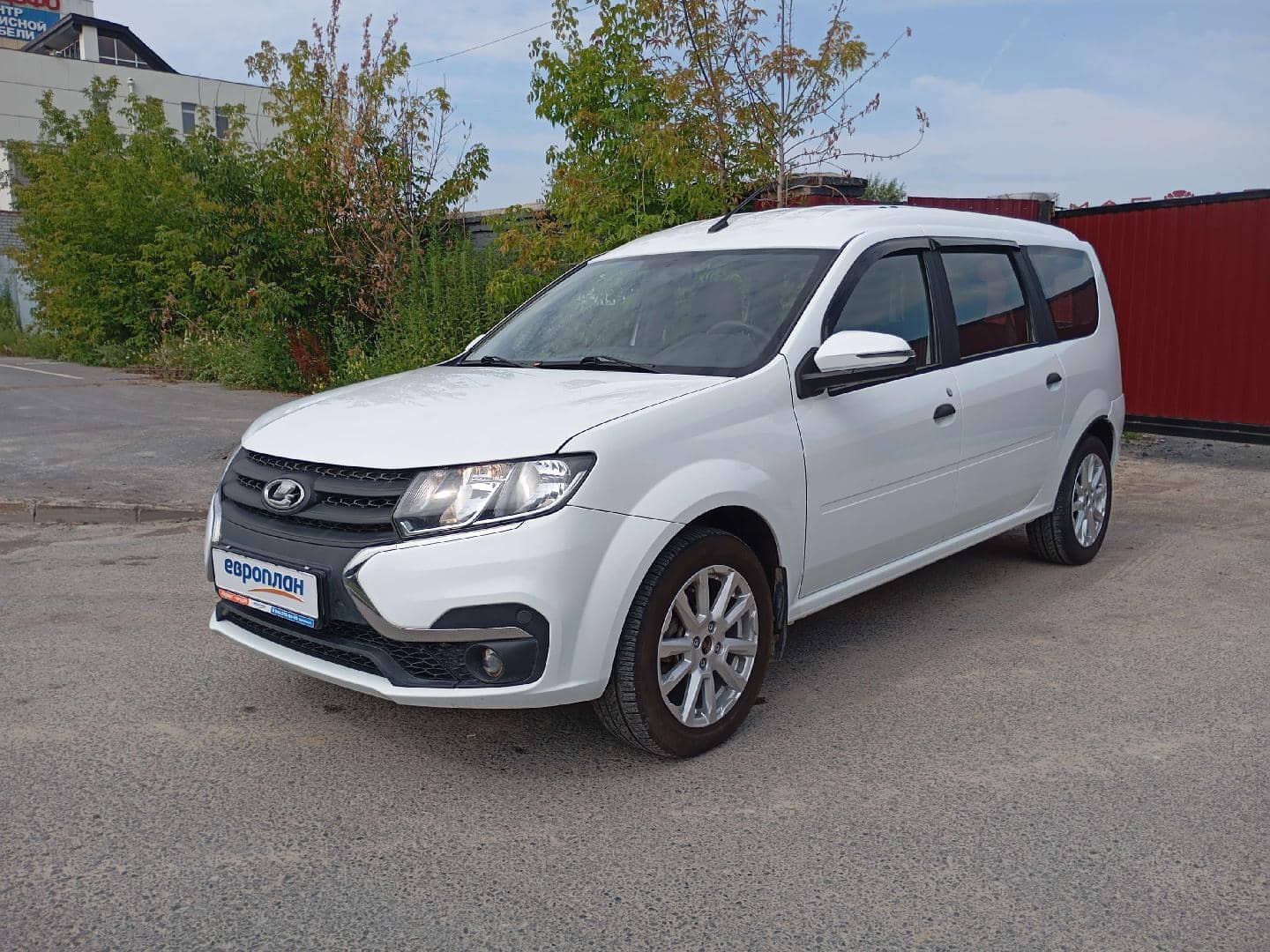 Lada Largus универсал,  34 749 км, 2024 года в лизинг