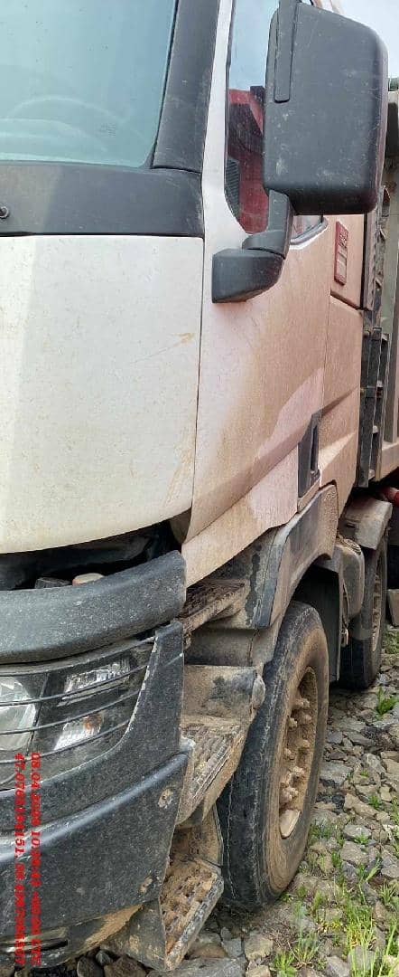 Renault К 440 8X4 (Day cab),  631 231 км, 2018 года в лизинг