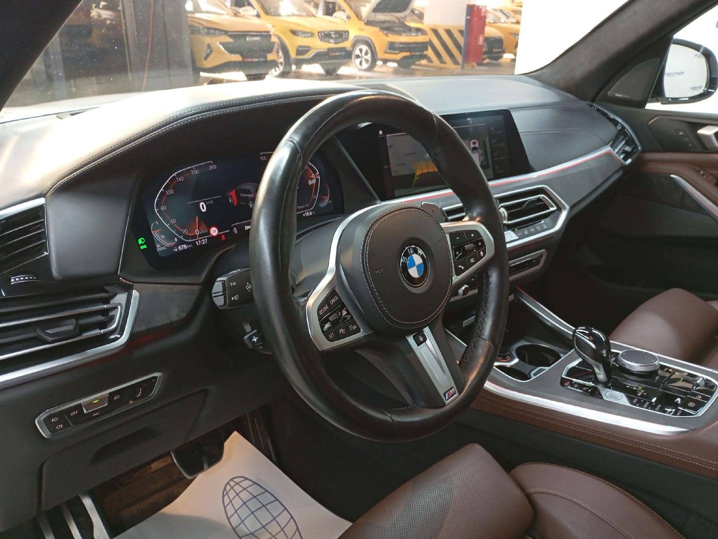 BMW X5,  59 078 км, 2021 года в лизинг