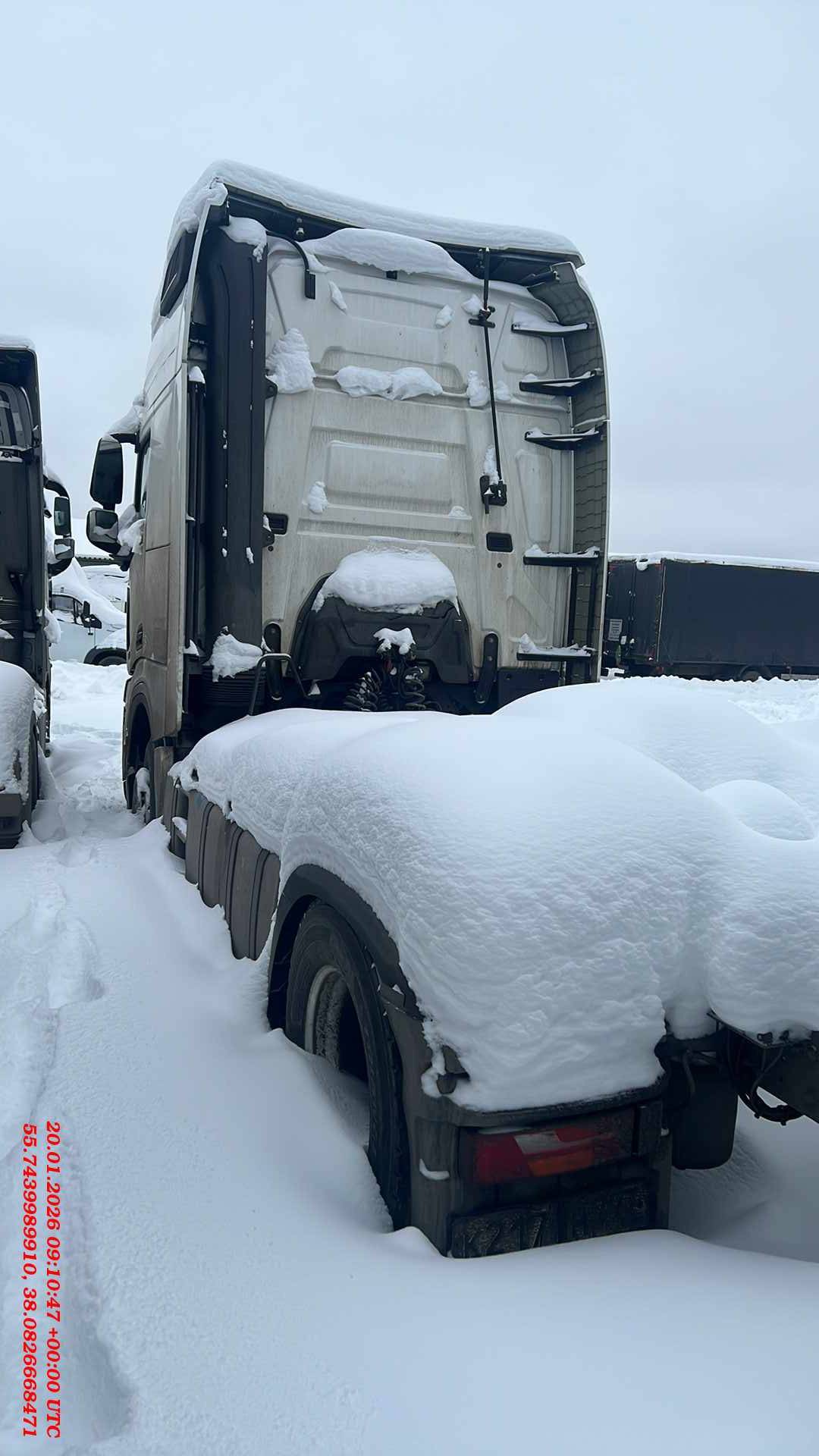 Shacman SX4188YY381,  170 000 км, 2023 года в лизинг