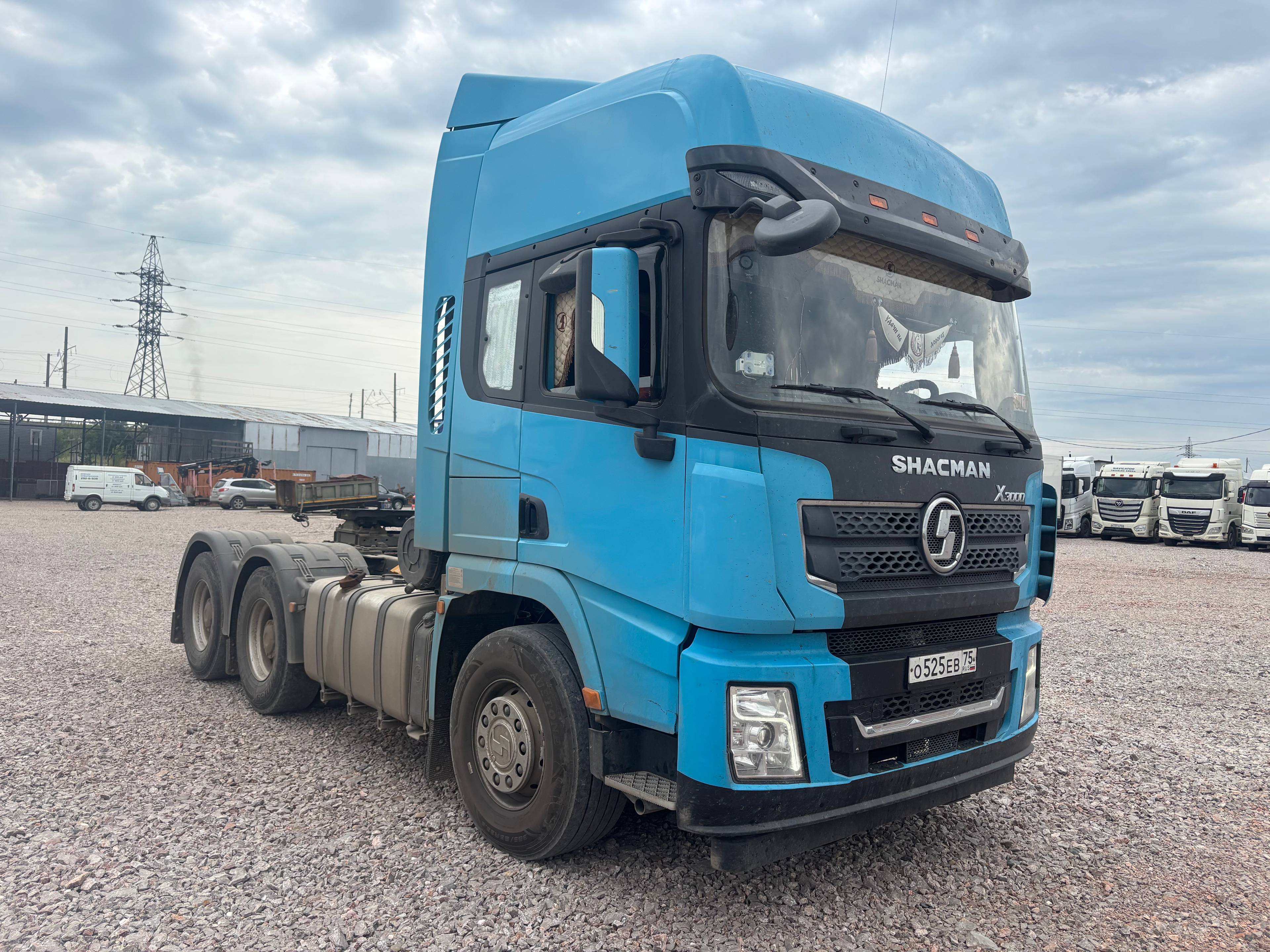 Shacman SX42584V324,  250 370 км, 2023 года в лизинг