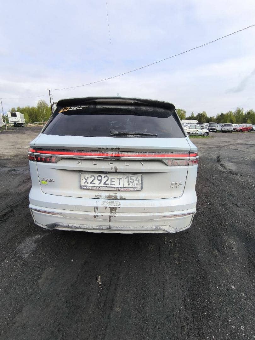 Geely Monjaro Hi-P (Xingyue L Hi-P),  54 394 км, 2022 года