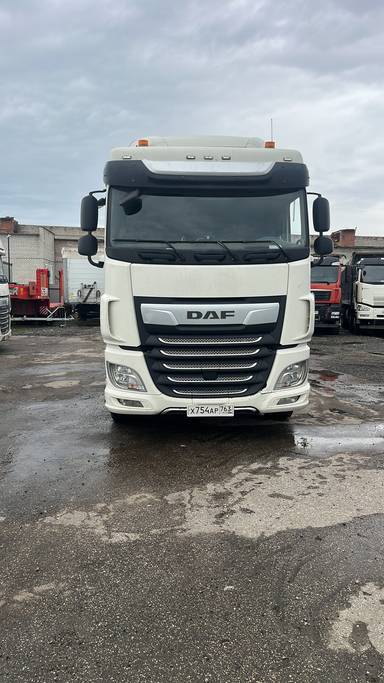 DAF XF 450 FT 4x2 (Space Cab)
