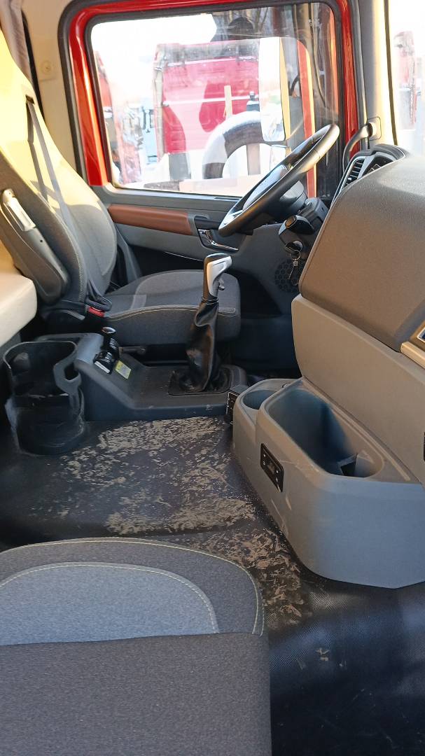 Shacman SX42566V324,  124 276 км, 2023 года в лизинг