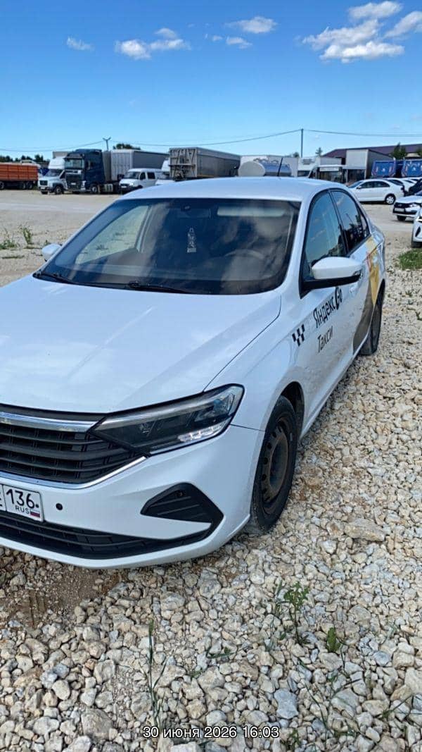 Volkswagen Polo,  252 543 км, 2021 года в лизинг
