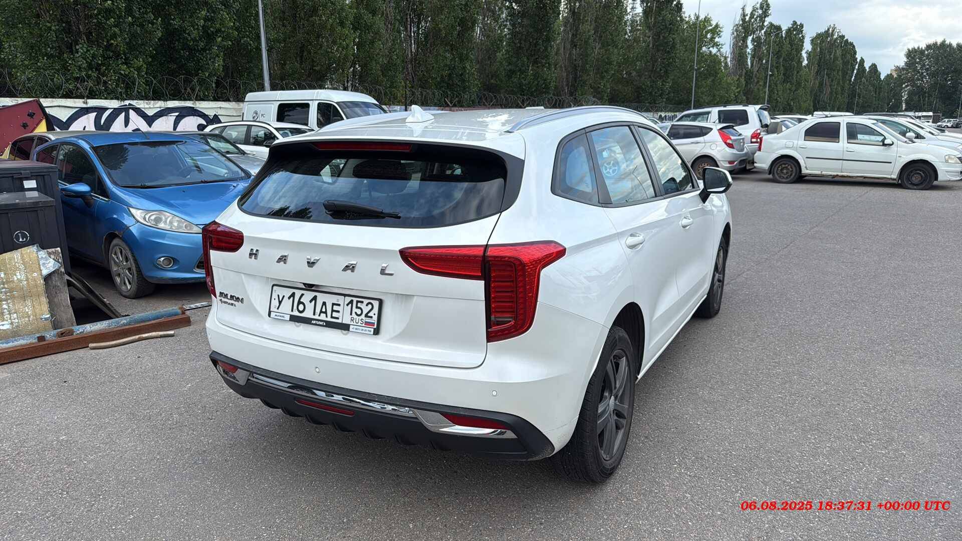 Haval Jolion,  132 000 км, 2023 года в лизинг