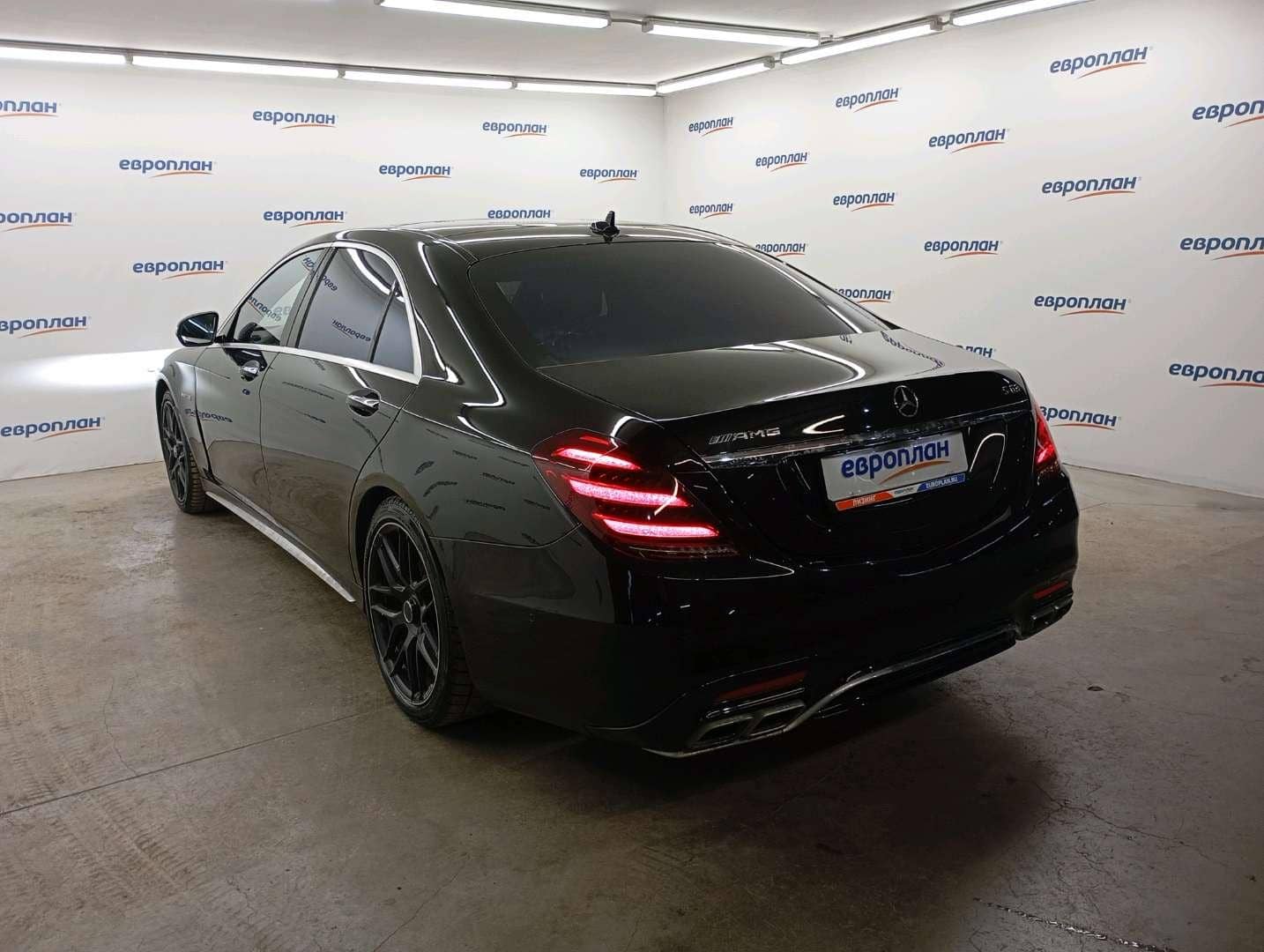 Mercedes-Benz S седан,  162 198 км, 2018 года в лизинг
