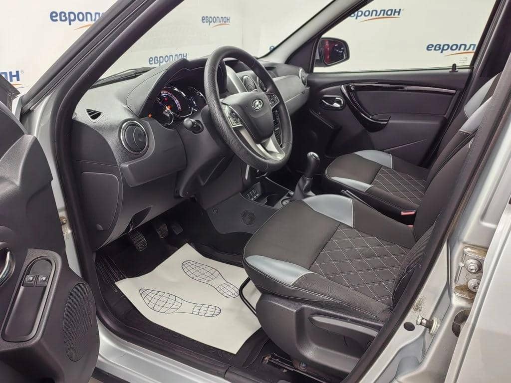 Lada Largus Кросс,  138 124 км, 2022 года в лизинг