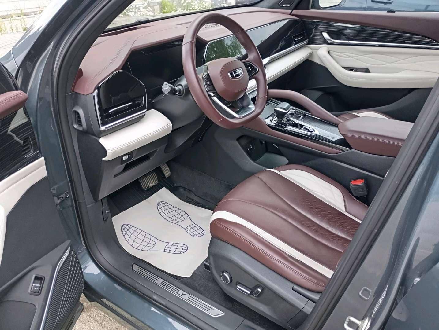 Geely Monjaro,  48 148 км, 2023 года в лизинг