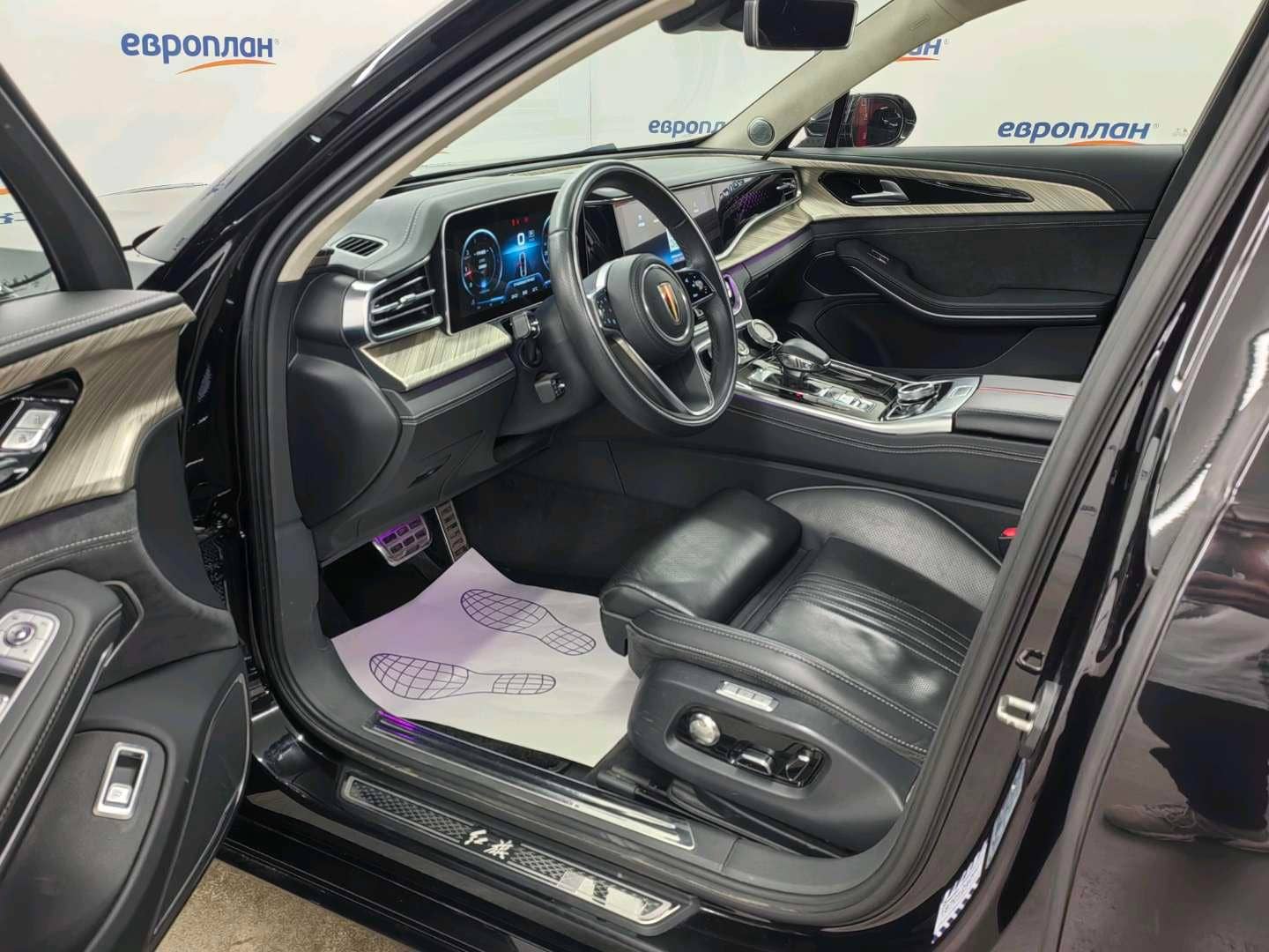 Hongqi H9,  104 601 км, 2021 года в лизинг