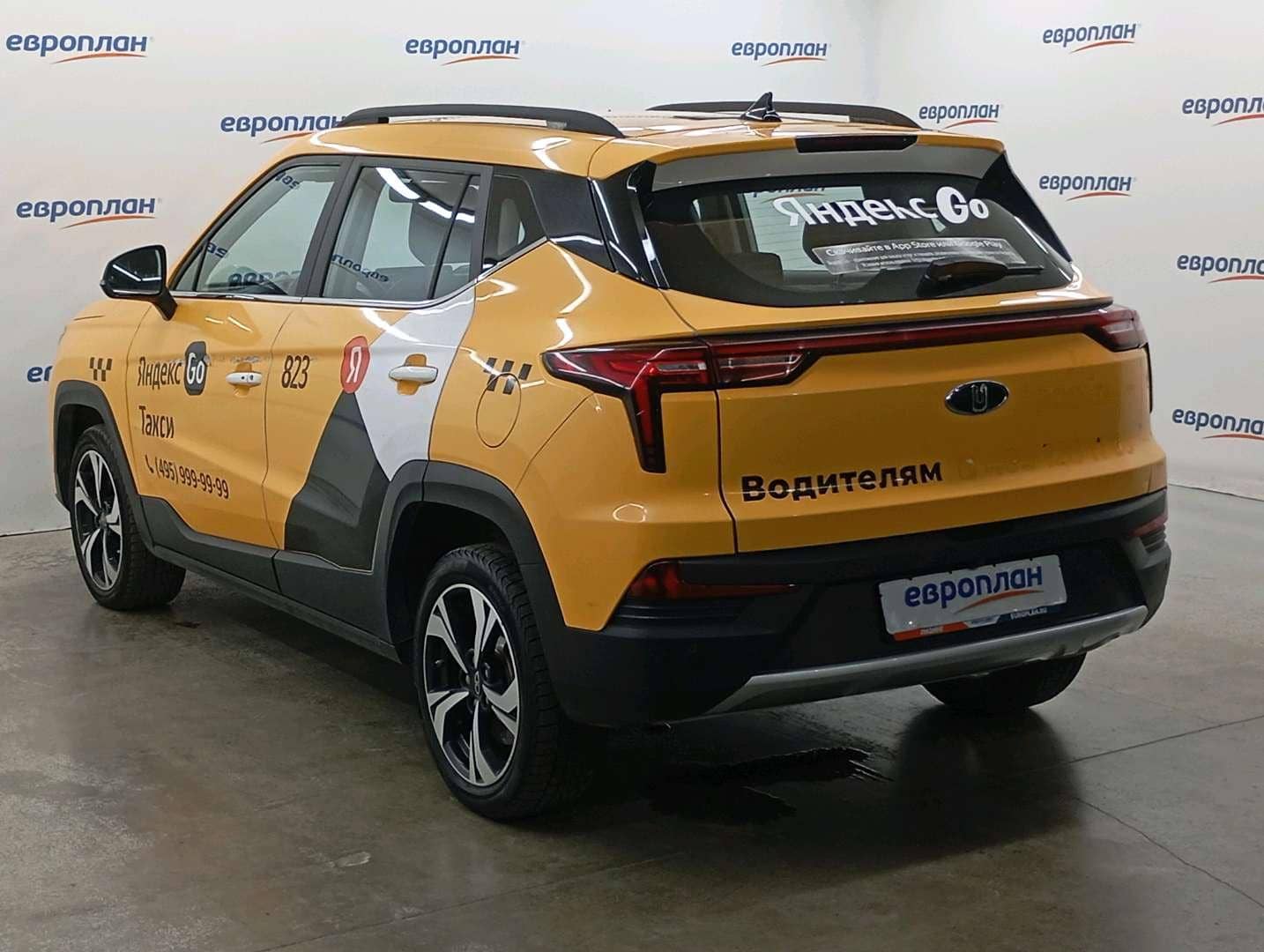 Москвич 3,  227 249 км, 2023 года в лизинг