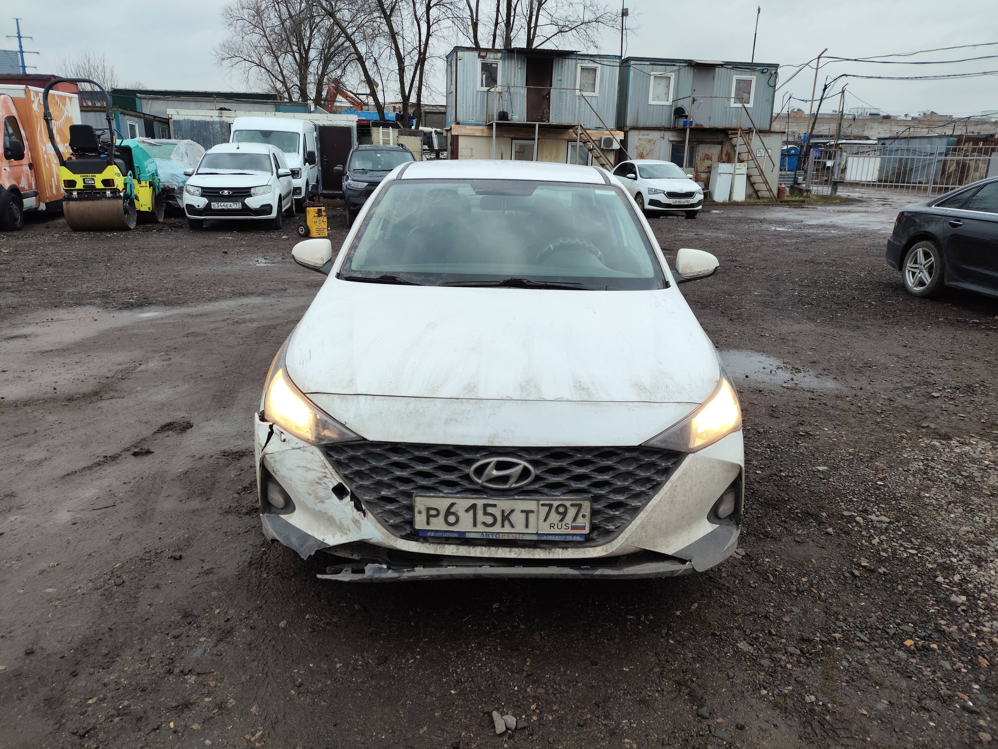 Hyundai Solaris,  255 495 км, 2021 года в лизинг