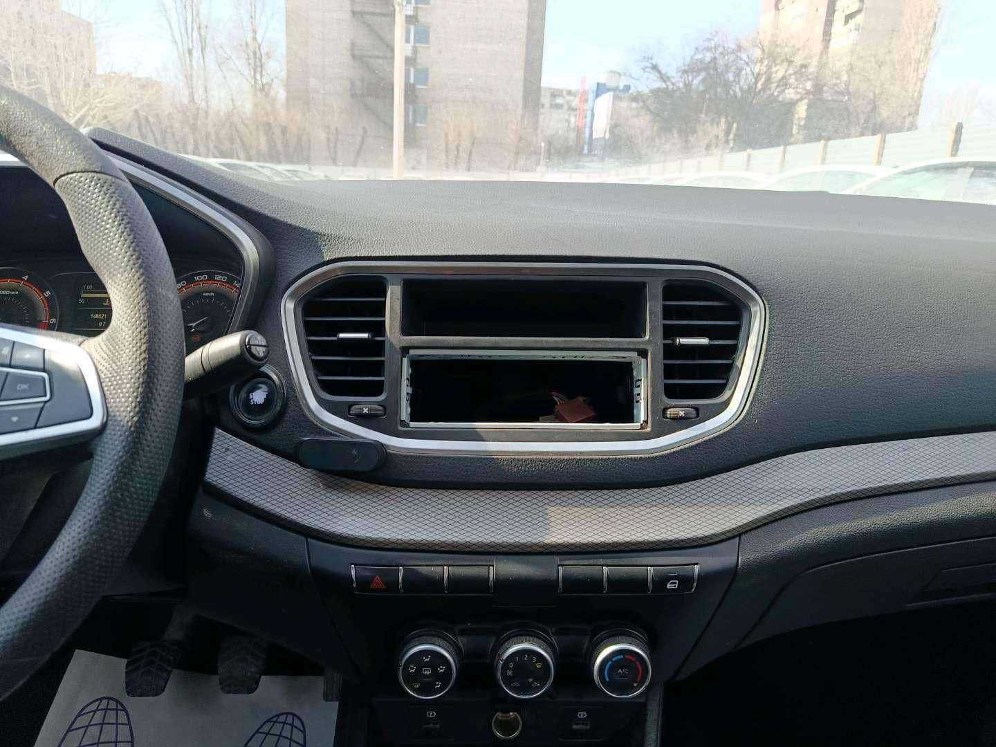 Lada Vesta седан,  148 621 км, 2023 года в лизинг