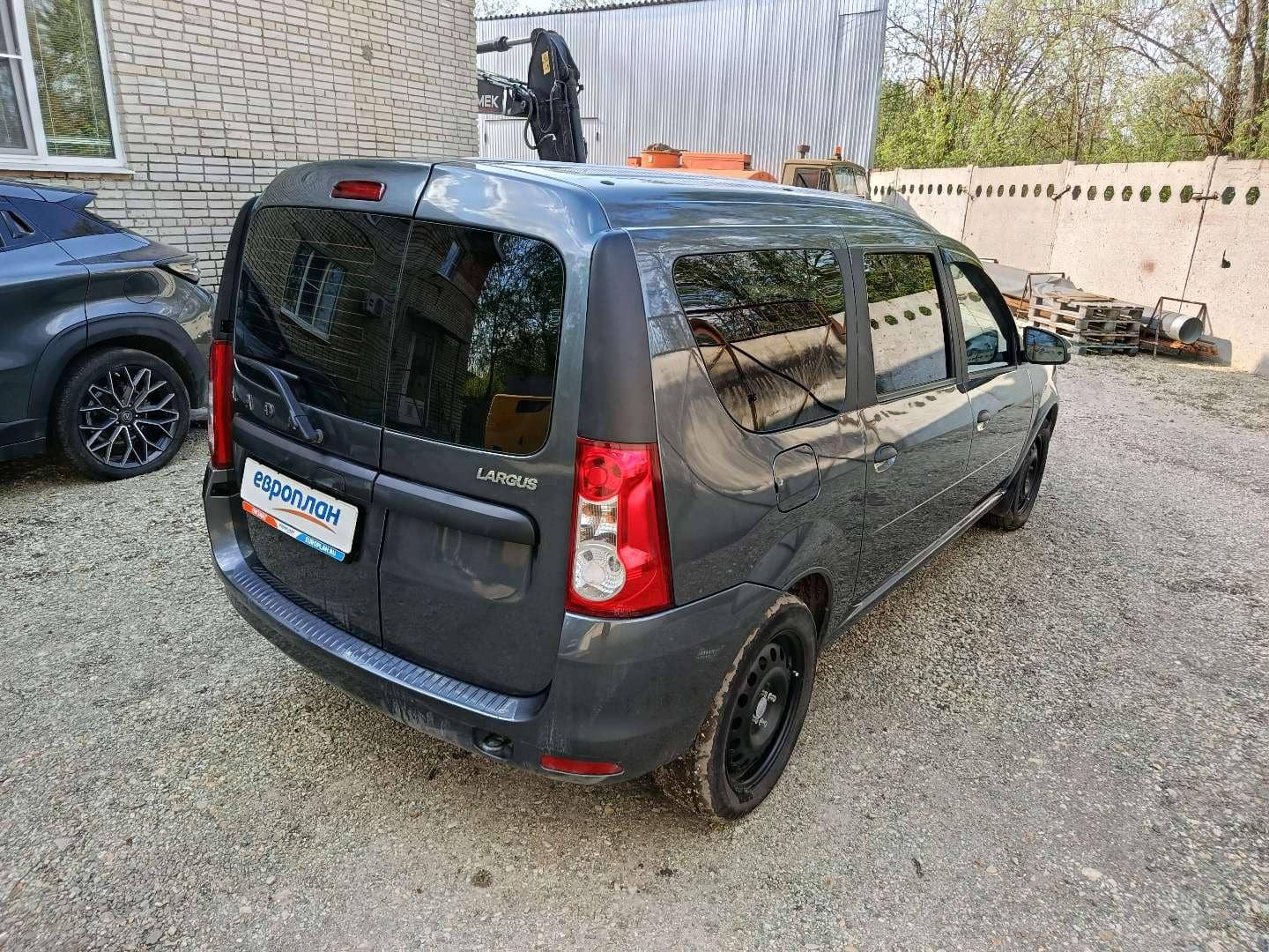 Lada Largus универсал,  58 458 км, 2024 года в лизинг
