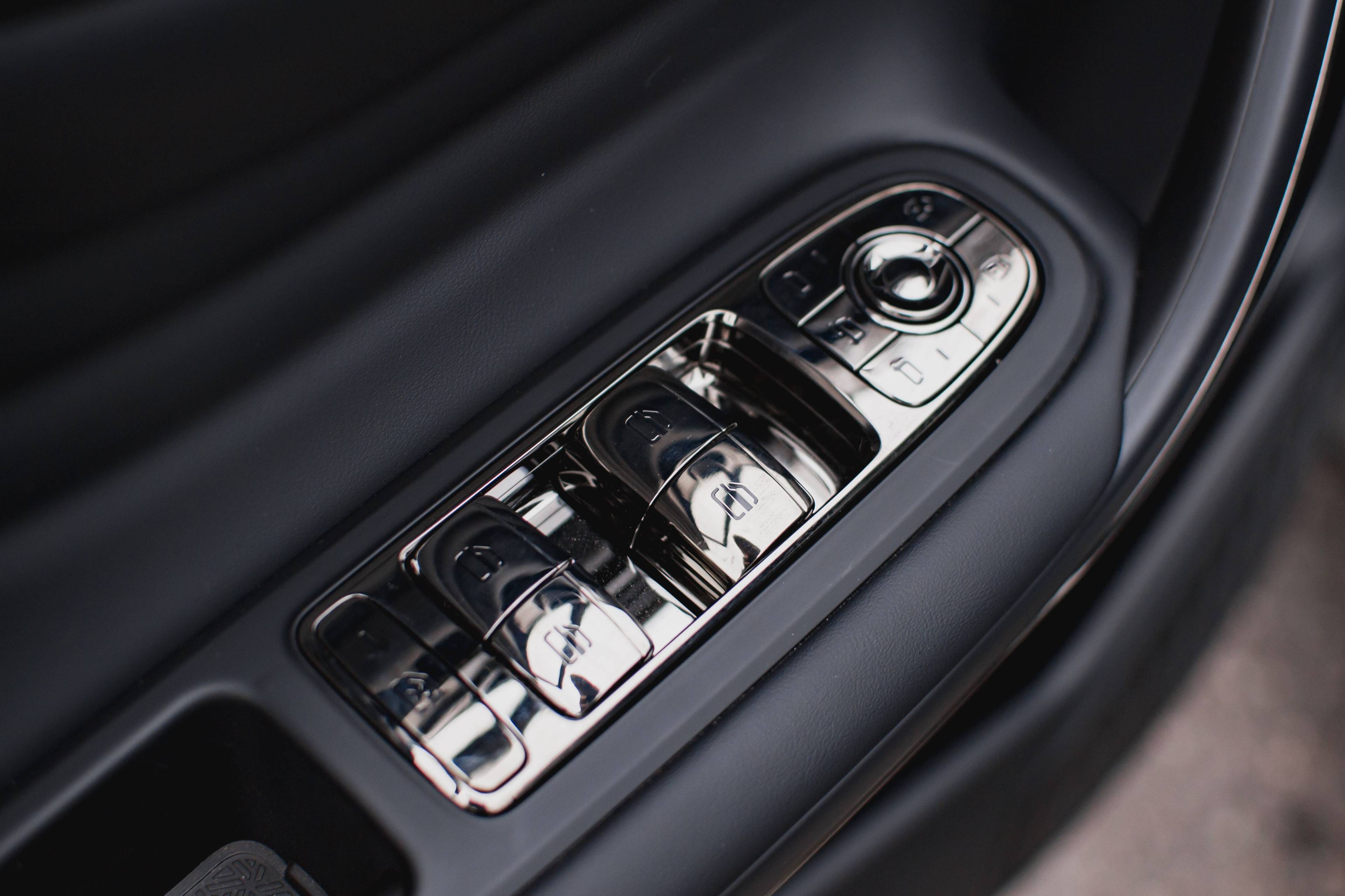 EXEED LX Premium 1.6T 7DCT 4WD