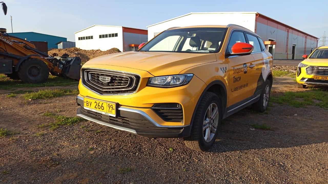 Geely Atlas Pro,  130 251 км, 2022 года в лизинг