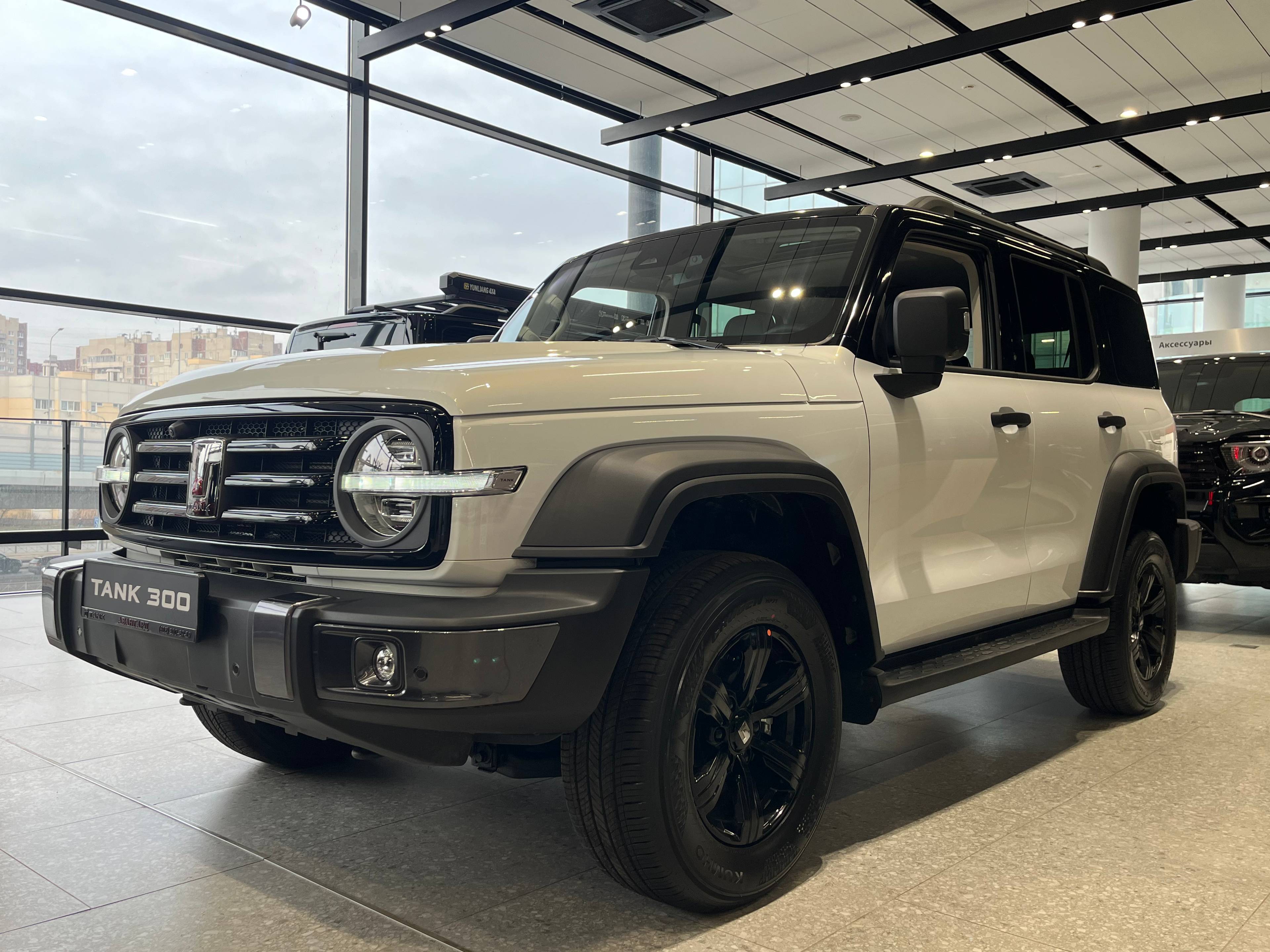 Tank 300 City Premium 2.0 8AT 4WD