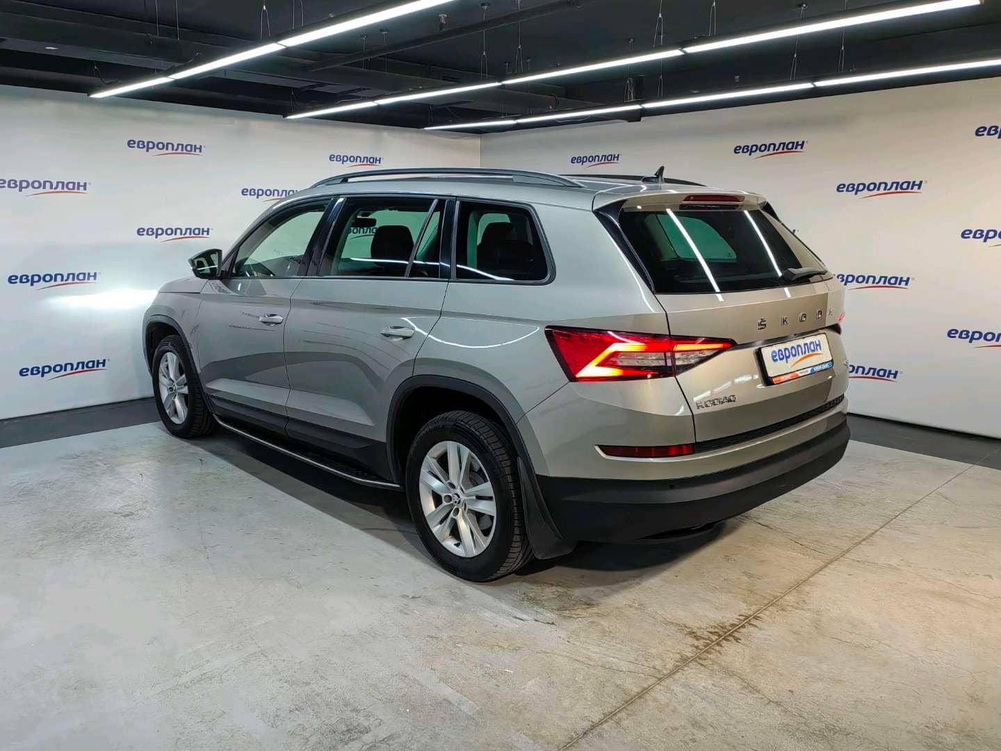 Skoda Kodiaq,  232 460 км, 2021 года в лизинг