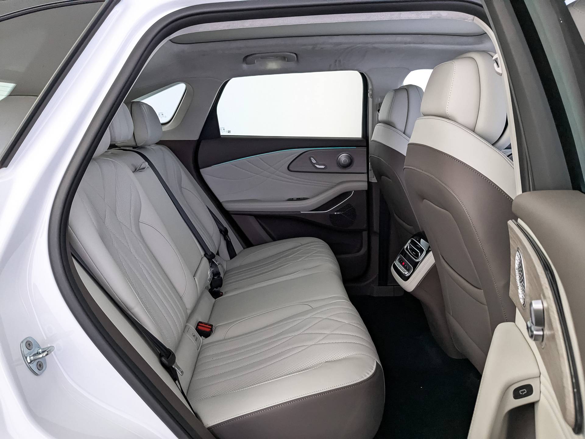 EXEED RX Флагман 2.0Т АТ полный привод (Flagship)