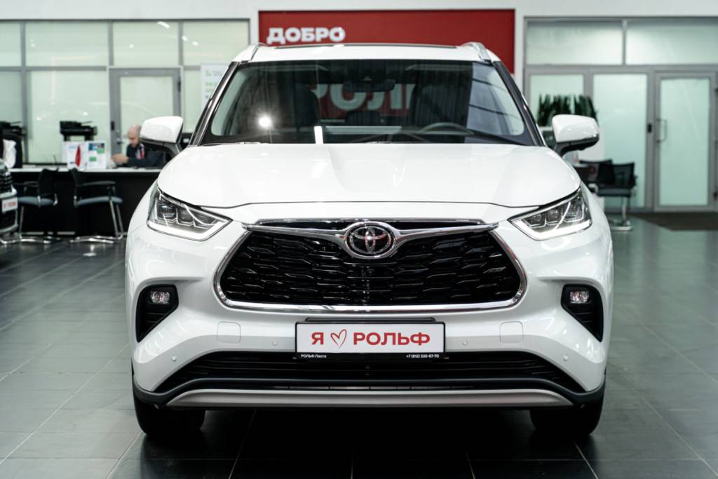 Toyota Highlander Premium 2.0 АКП