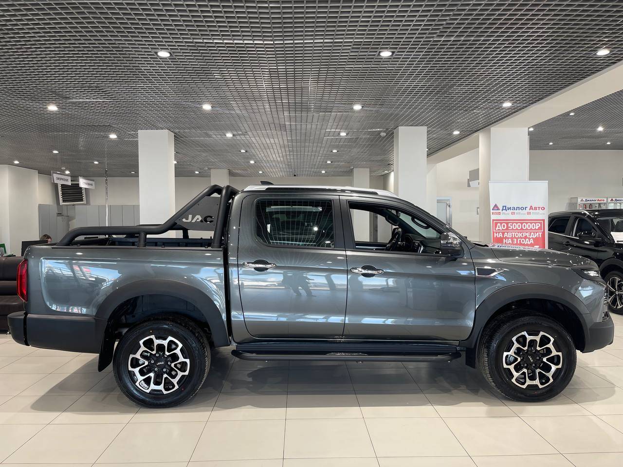 JAC T9 Explore 2.0T AT 4WD