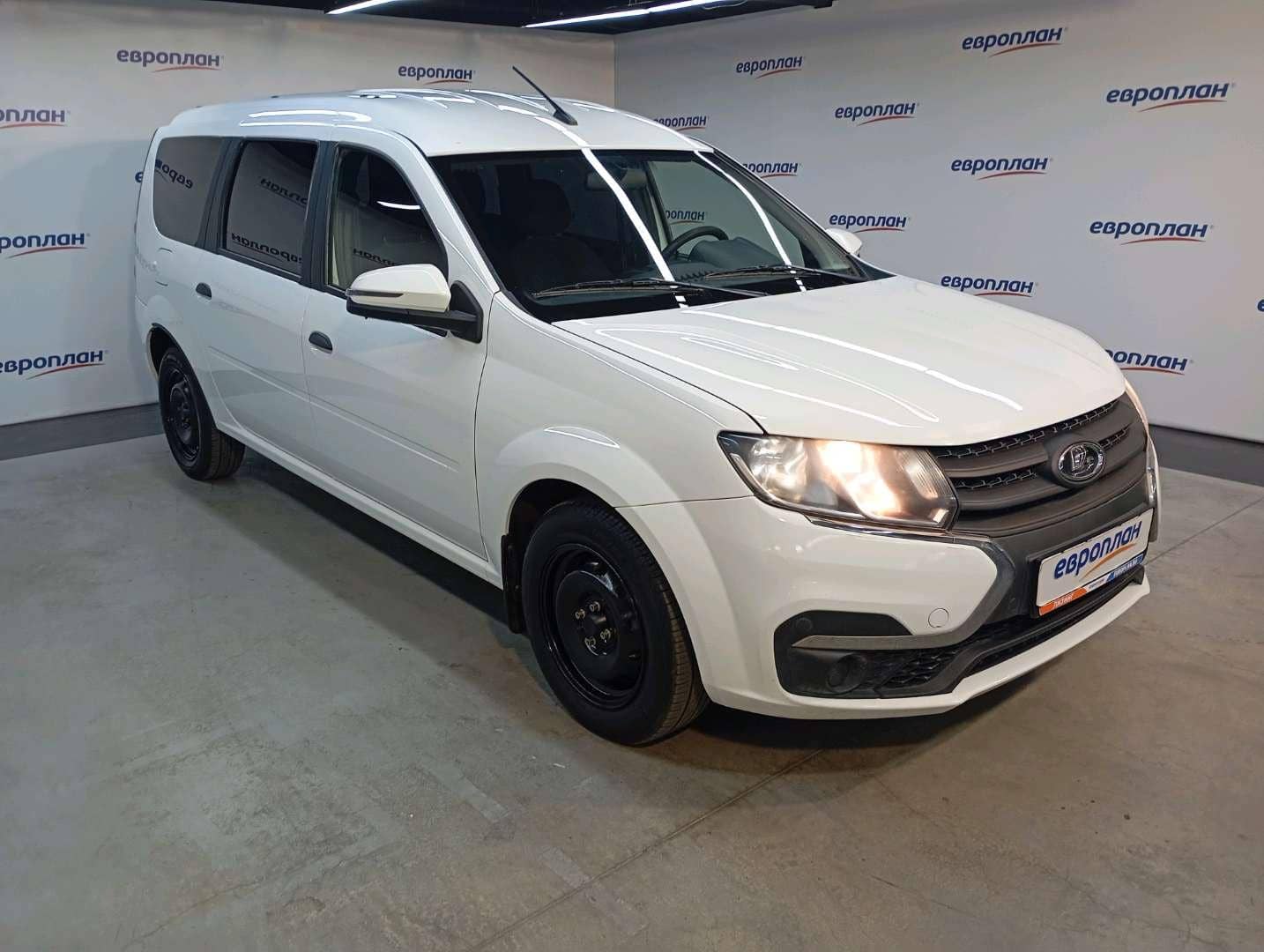 Lada Largus универсал,  29 203 км, 2025 года в лизинг
