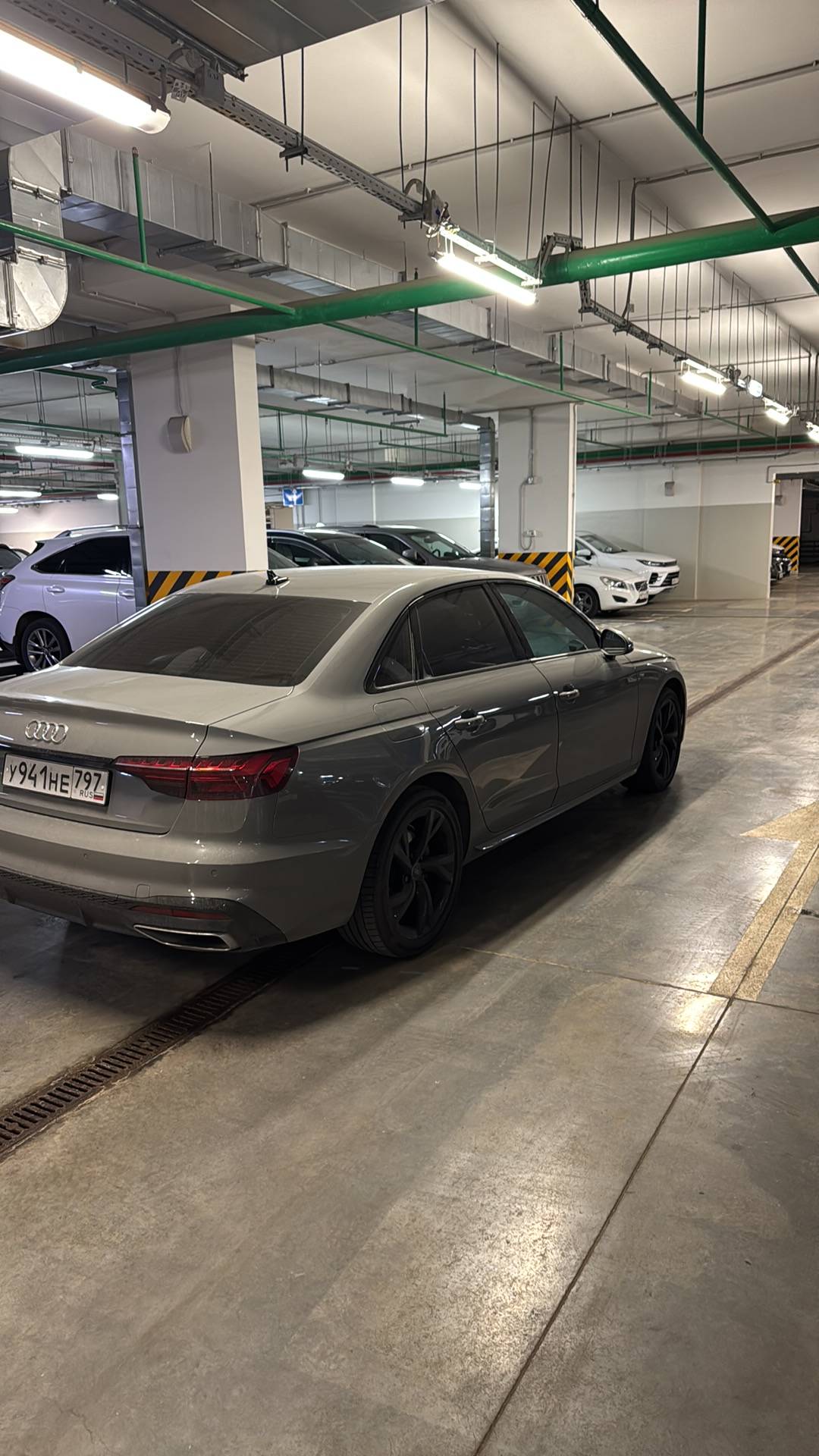 Audi A4,  34 884 км, 2021 года в лизинг