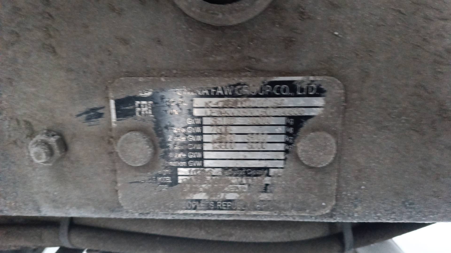 FAW CA3250P66K24T1E5 6х4,  29 421 км, 2024 года в лизинг