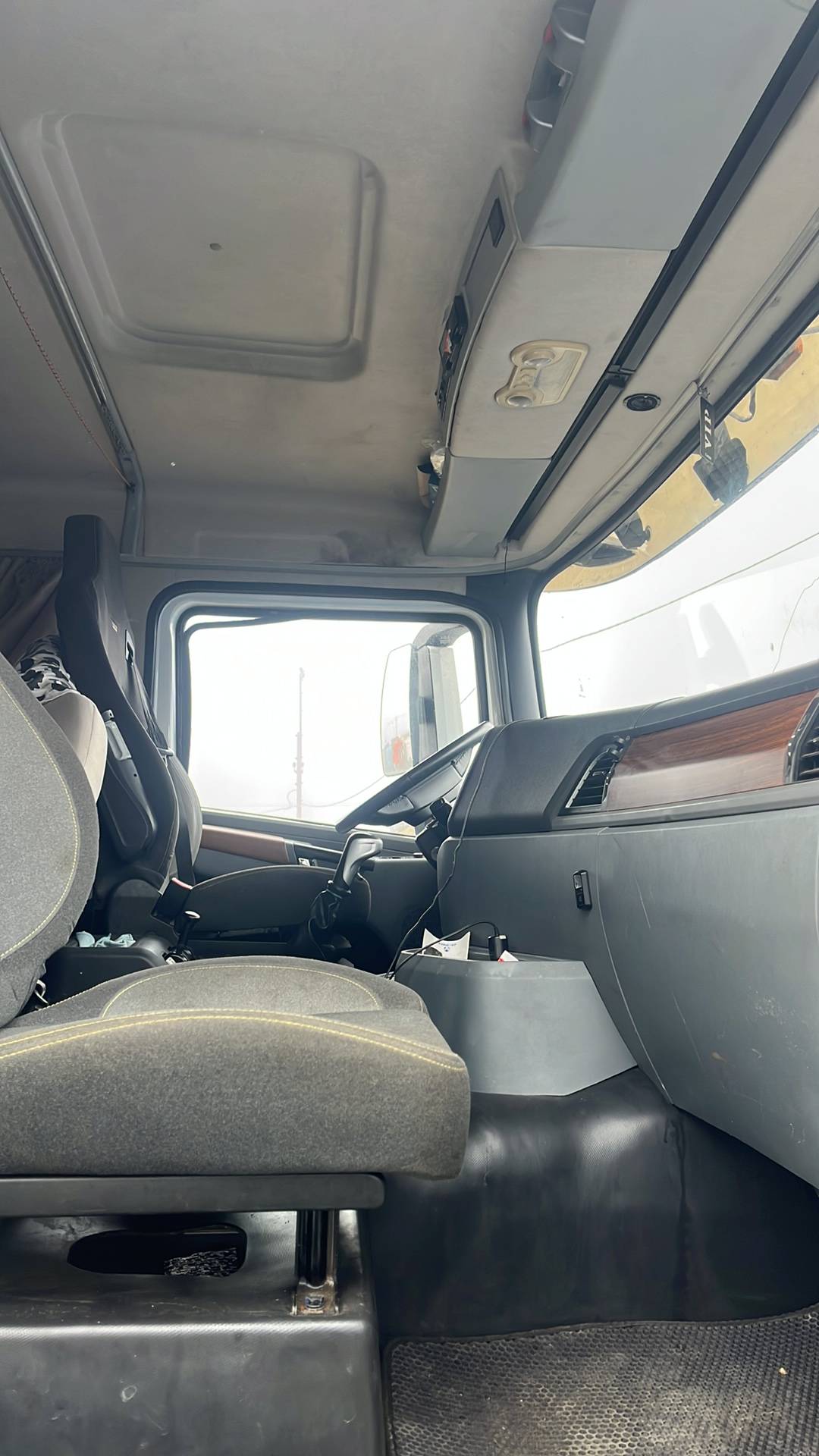 Shacman SX42586V385,  109 131 км, 2023 года в лизинг