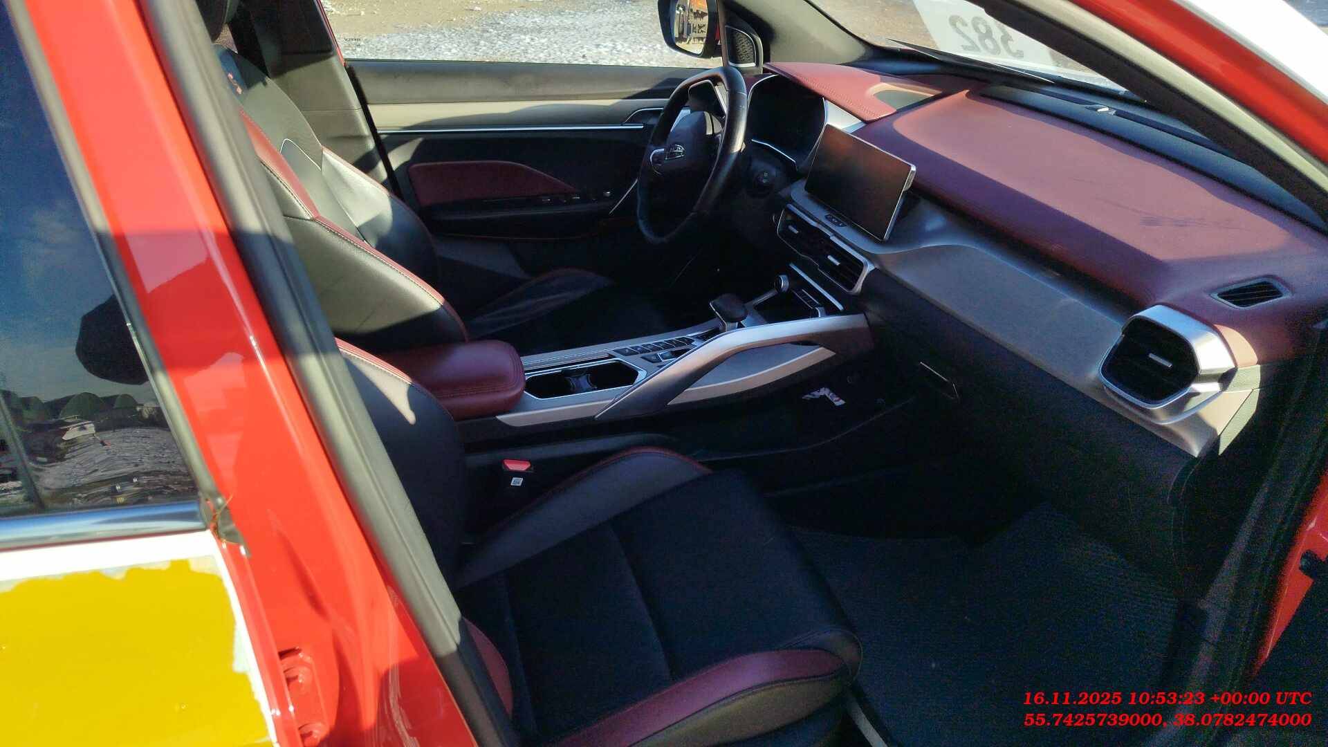 Geely Coolray,  157 890 км, 2023 года