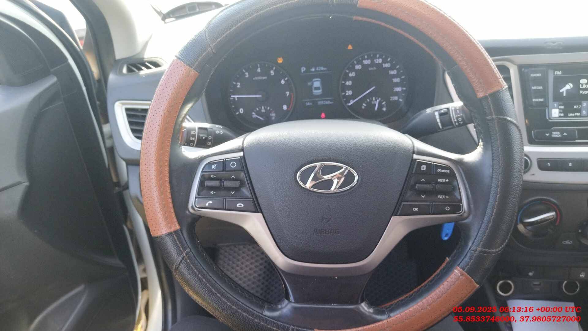 Hyundai Solaris,  355 268 км, 2019 года в лизинг