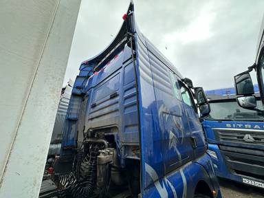 Sitrak C7H 4x2 ZZ4186V361HE