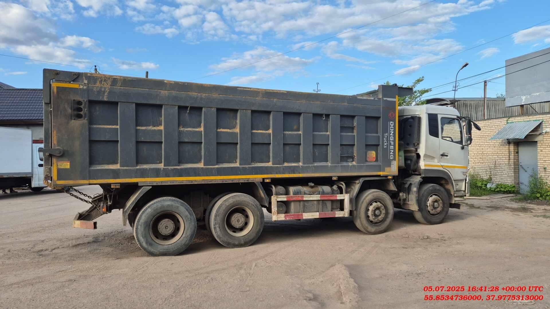 DongFeng DFH 3440 A 80 8x4,  89 588 км, 2023 года в лизинг