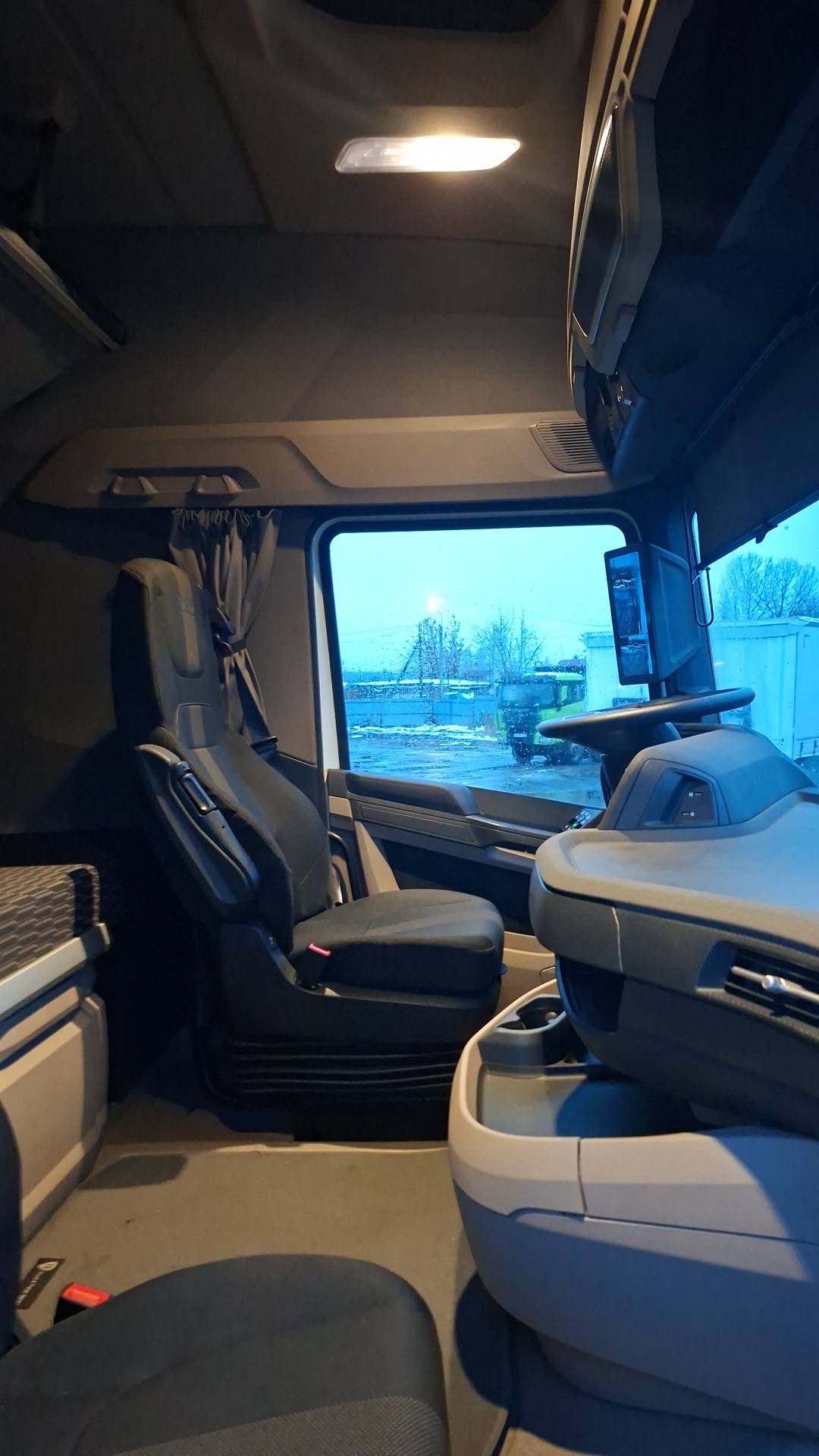 DAF XG 480 FT 4x2,  259 170 км, 2023 года в лизинг