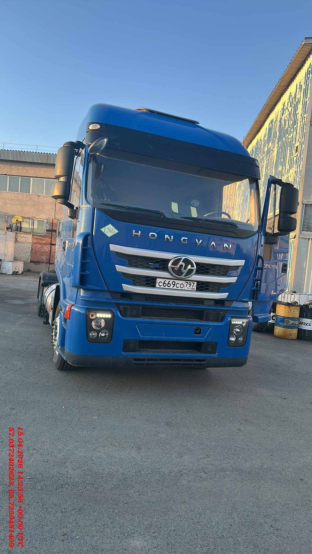 HONGYAN CQ4187HD12381T LNG,  3 771 км, 2023 года в лизинг