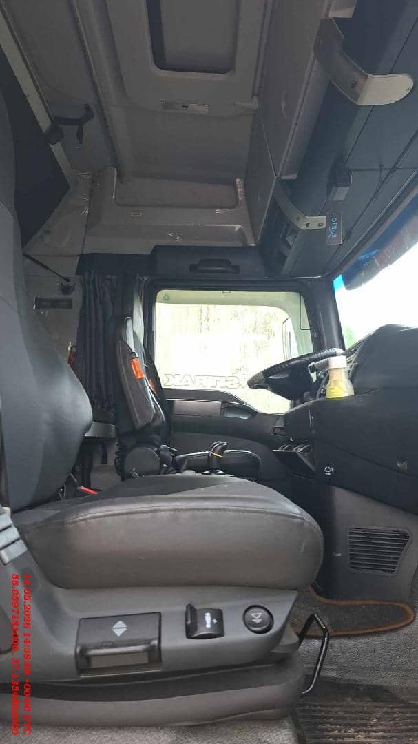 Sitrak C7H 4x2 ZZ4186V361HE,  898 648 км, 2022 года в лизинг