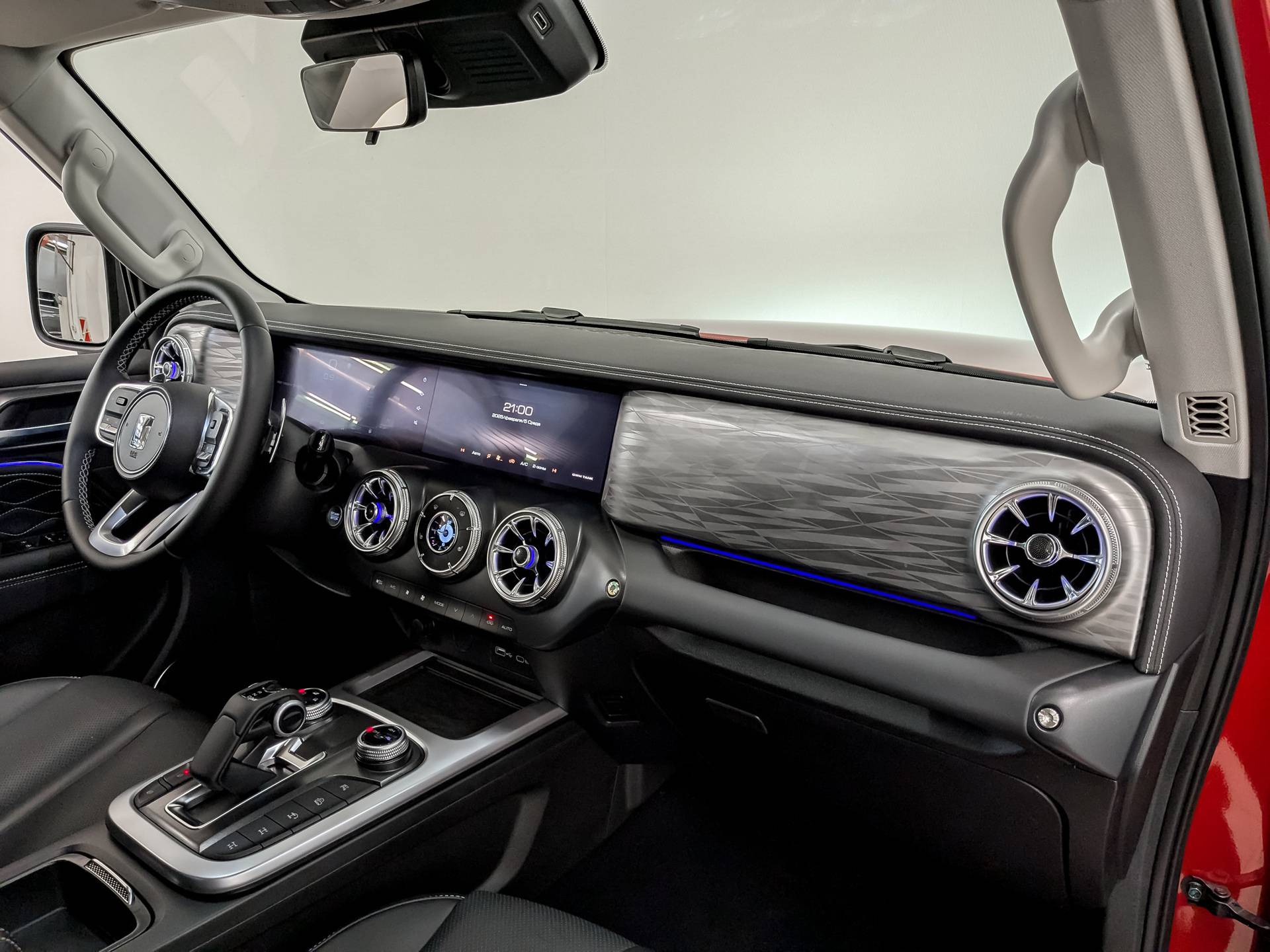 Tank 300 City Premium 2.0 8AT 4WD